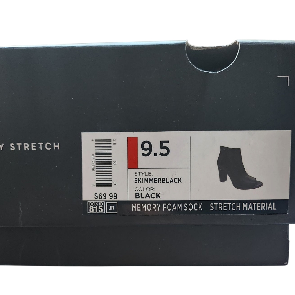 Vera Wang Simply Vera Skimmer Black Simply Stretch Ankle Boots - Picture 13 of 13